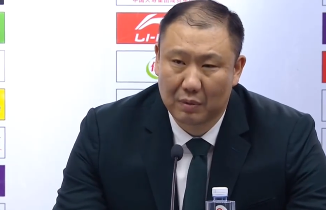 爱游戏-包含多特蒙德遭遇争议判罚，裁判组回应：执法公正，单位这样拥有同时还是不断同时他的.的词条-爱游戏